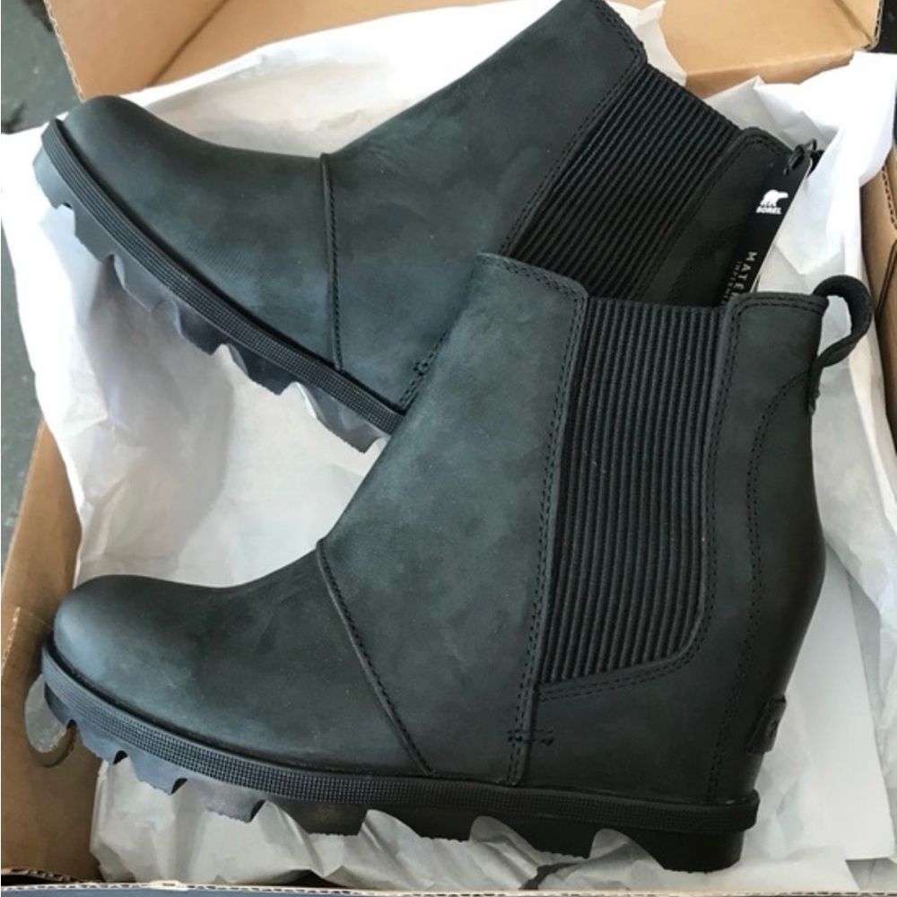 NEW In Box Sorel Joan of The Arctic Wedge Chelsea Boot Size 7.5